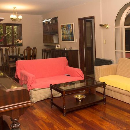 Lo De Viviana Bed & Breakfast San Salvador de Jujuy Ngoại thất bức ảnh