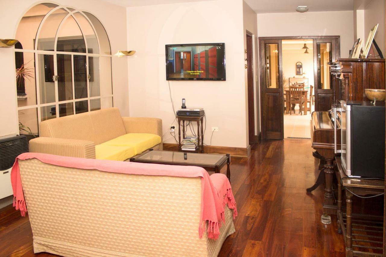 Lo De Viviana Bed & Breakfast San Salvador de Jujuy Ngoại thất bức ảnh