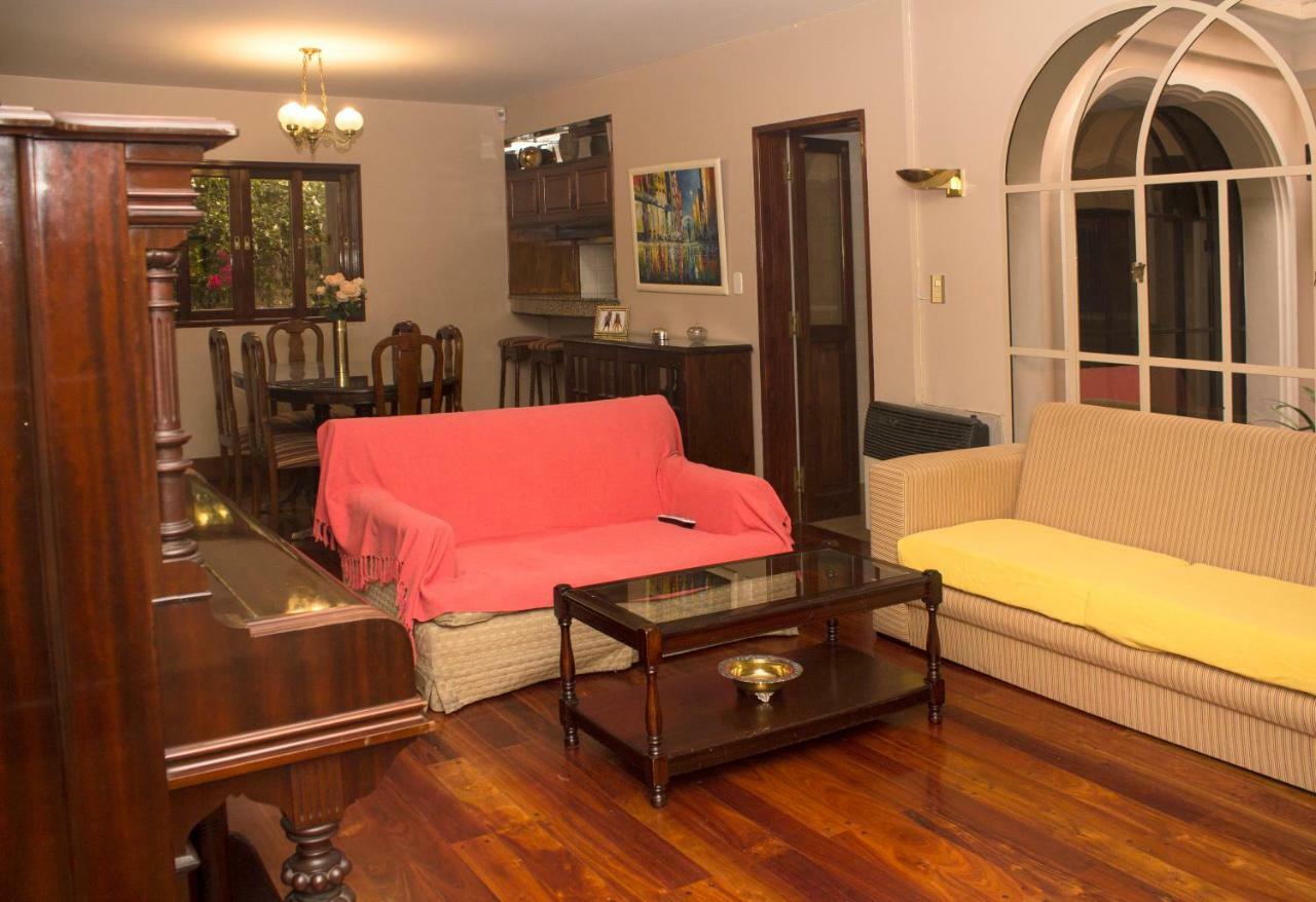 Lo De Viviana Bed & Breakfast San Salvador de Jujuy Ngoại thất bức ảnh